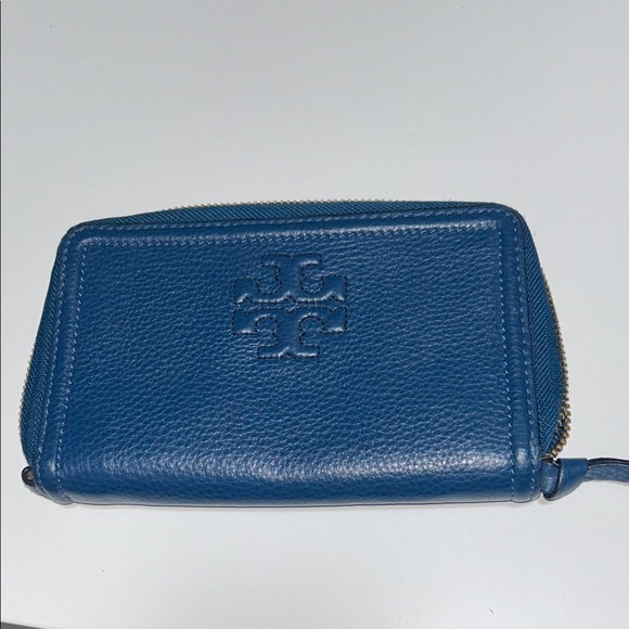 Tory Burch Navy Leather Zip Wallet - Picture 1 of 5